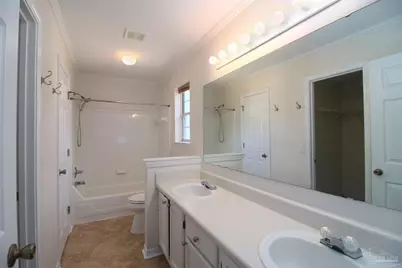1669 Governors Dr, Pensacola, FL 32514 - Photo 17