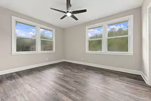 1808 N Reus St, Pensacola, FL 32501 - Photo 17