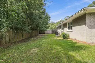 1808 N Reus St, Pensacola, FL 32501 - Photo 41