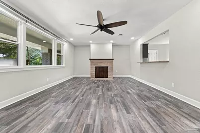 1808 N Reus St, Pensacola, FL 32501 - Photo 5