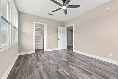 1808 N Reus St, Pensacola, FL 32501 - Photo 19