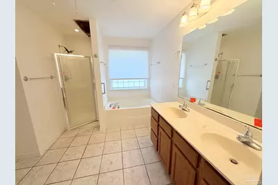6913 Calle De Bandoledo, Navarre, FL 32566 - Photo 9