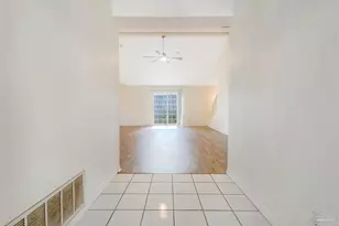 873 Brande Ct, Shalimar, FL 32579 - Photo 5