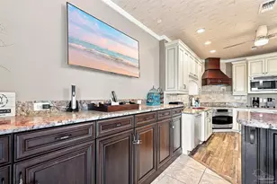 8520 Gulf Blvd, Navarre Beach, FL 32566 - Photo 27