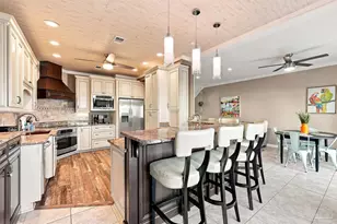 8520 Gulf Blvd, Navarre Beach, FL 32566 - Photo 17