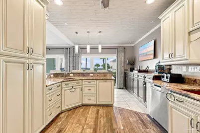 8520 Gulf Blvd #26, Navarre Beach, FL 32566 - Photo 25