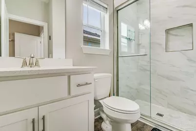 1002 W Main St, Pensacola, FL 32502 - Photo 9
