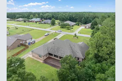 3093 Wallace Lake Rd, Pace, FL 32571 - Photo 3