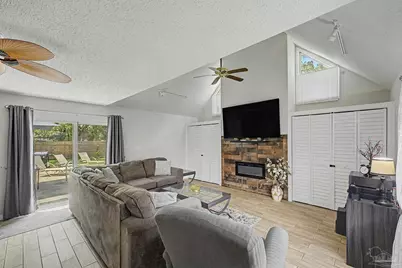 8144 El Dorado Dr, Pensacola, FL 32526 - Photo 23