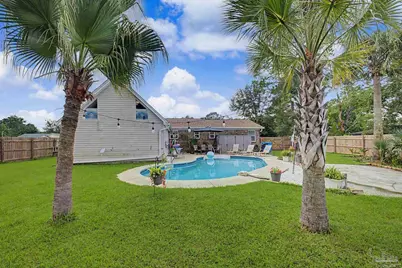 8144 El Dorado Dr, Pensacola, FL 32526 - Photo 9