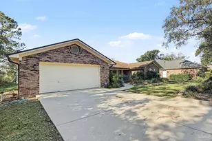 5639 Bay Forest Dr, Pensacola, FL 32526 - Photo 5