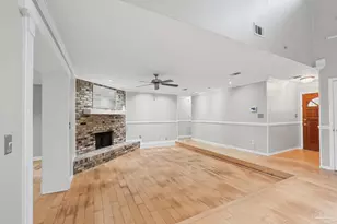2143 Yardley Cir, Pensacola, FL 32526 - Photo 17
