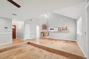 2143 Yardley Cir, Pensacola, FL 32526 - Photo 19