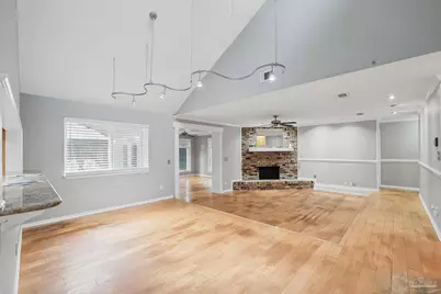 2143 Yardley Cir, Pensacola, FL 32505 - Photo 21