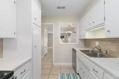 8101 Tippin Ave #F, Pensacola, FL 32514 - Photo 5
