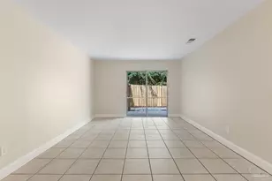 8101 Tippin Ave, Pensacola, FL 32514 - Photo 11