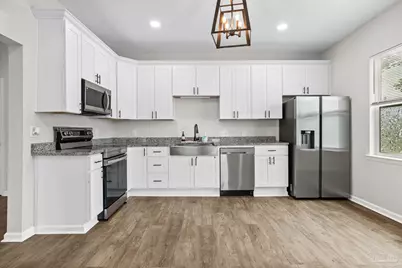 1100 W La Rua St, Pensacola, FL 32501 - Photo 5