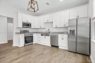 1100 W La Rua St, Pensacola, FL 32501 - Photo 3