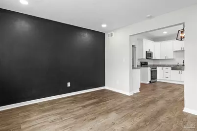 1100 W La Rua St, Pensacola, FL 32501 - Photo 7