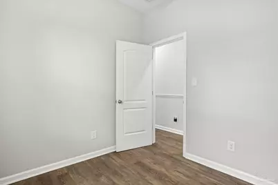 1100 W La Rua St, Pensacola, FL 32501 - Photo 13