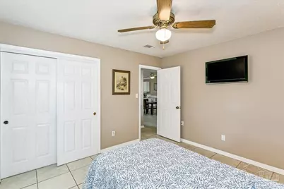 1482 S Fairfield Dr, Pensacola, FL 32507 - Photo 15