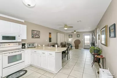 1482 S Fairfield Dr, Pensacola, FL 32507 - Photo 13