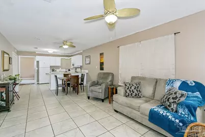 1482 S Fairfield Dr, Pensacola, FL 32507 - Photo 7