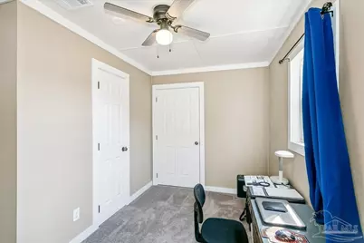 1482 S Fairfield Dr, Pensacola, FL 32507 - Photo 21