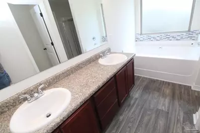 5605 Peach Dr, Pace, FL 32571 - Photo 7
