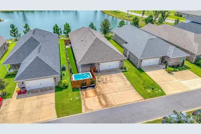 8953 Eureka St, Milton, FL 32583 - Photo 5