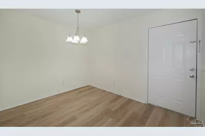 2303 Michigan Ave #E-1, Pensacola, FL 32526 - Photo 9