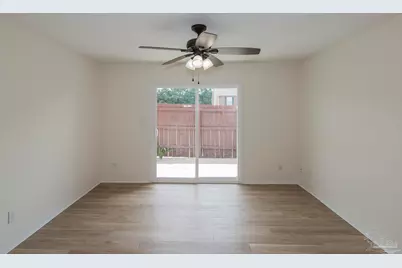 2303 Michigan Ave #E-1, Pensacola, FL 32526 - Photo 5