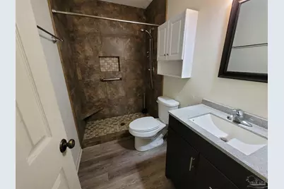 601 E Burgess Rd #J6, Pensacola, FL 32504 - Photo 3