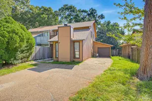 6102 Alicia Dr, Pensacola, FL 32504 - Photo 1
