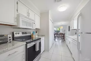 6102 Alicia Dr, Pensacola, FL 32504 - Photo 11