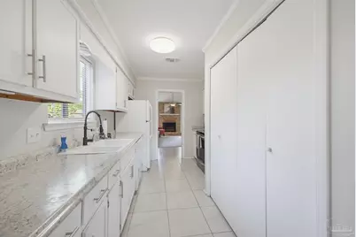 6102 Alicia Dr, Pensacola, FL 32504 - Photo 15