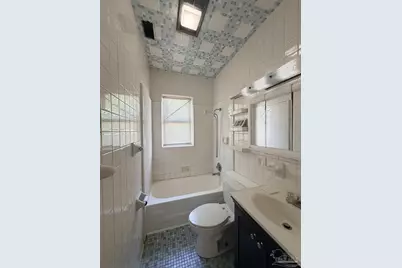 13 Lincoln Rd, Pensacola, FL 32507 - Photo 11