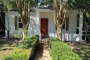 13 Lincoln Rd, Pensacola, FL 32507 - Photo 1