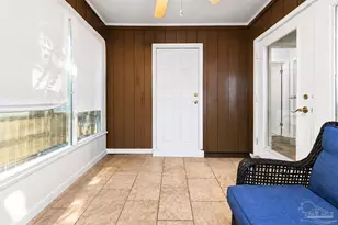 401 Bayshore Dr, Pensacola, FL 32507 - Photo 29