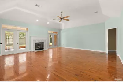 1017 Bushwood Dr, Cantonment, FL 32533 - Photo 11