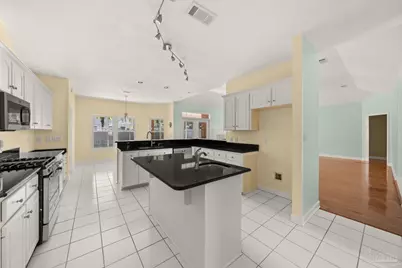 1017 Bushwood Dr, Cantonment, FL 32533 - Photo 15