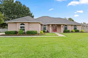 1017 Bushwood Dr, Cantonment, FL 32533 - Photo 1
