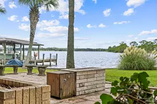 427 Vancouver St, Pensacola, FL 32507 - Photo 39
