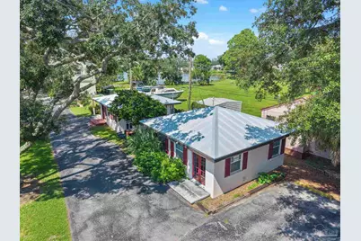 427 Vancouver St, Pensacola, FL 32507 - Photo 67