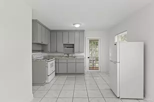 427 Vancouver St, Pensacola, FL 32507 - Photo 59