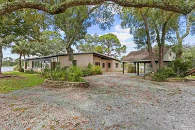 427 Vancouver St, Pensacola, FL 32507 - Photo 43