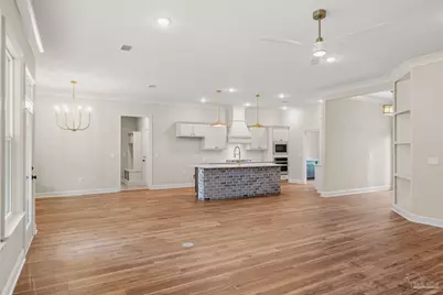 6413 Malibu Ave, Milton, FL 32583 - Photo 13