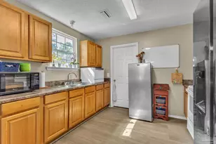 8838 Mary Fleming Dr, Pensacola, FL 32507 - Photo 5