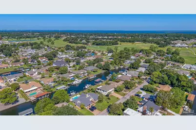 1153 Sunset Ln, Gulf Breeze, FL 32563 - Photo 51