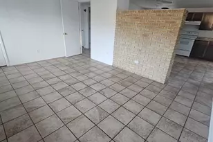 2221 Creighton Rd, Pensacola, FL 32504 - Photo 3